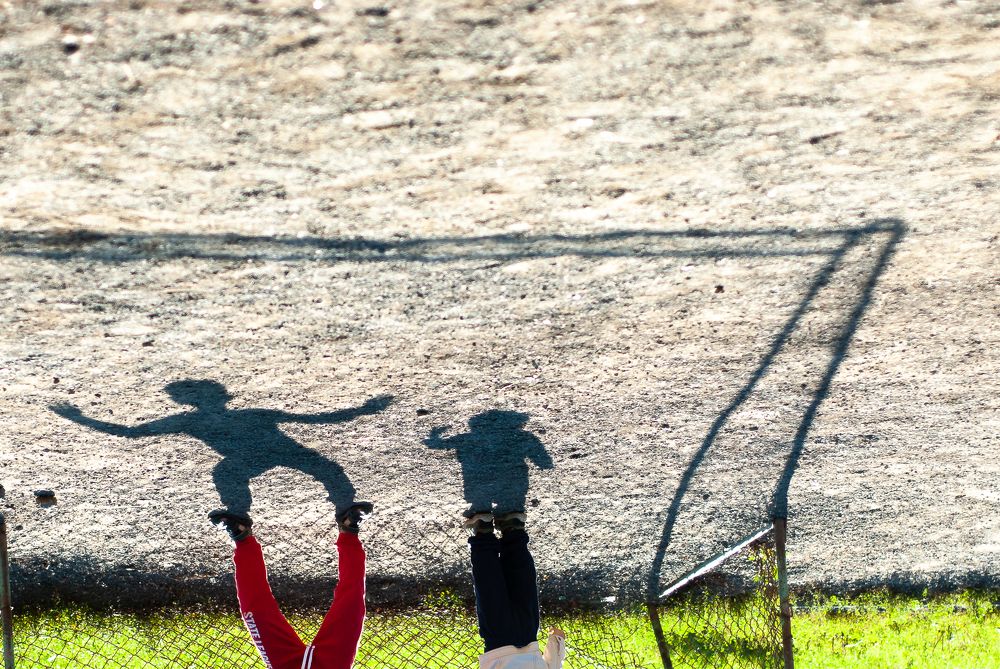 Футбол с тенью