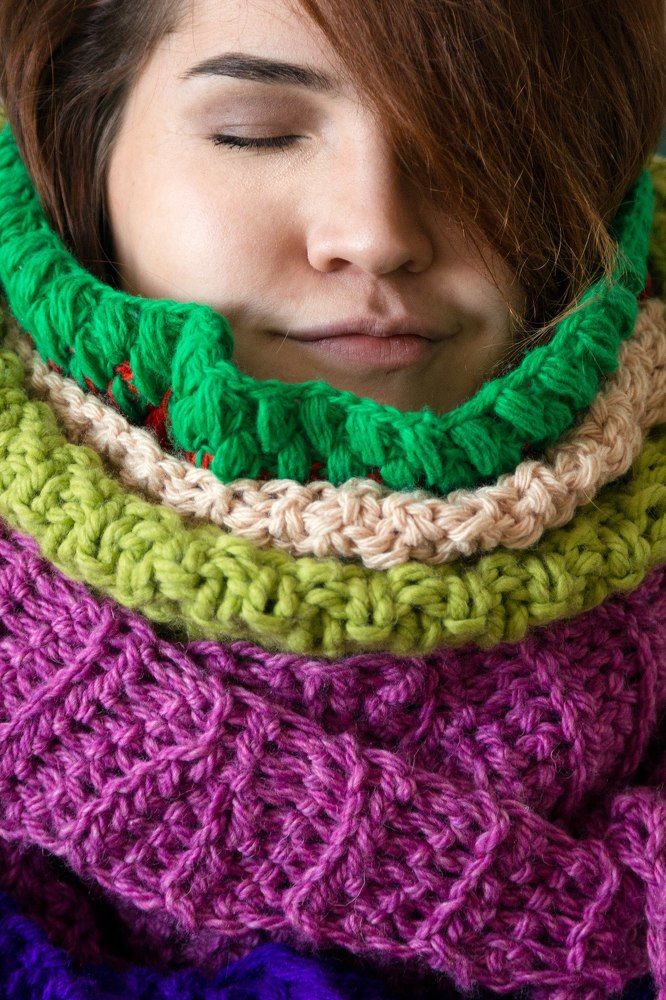 Шарфов много не бывает