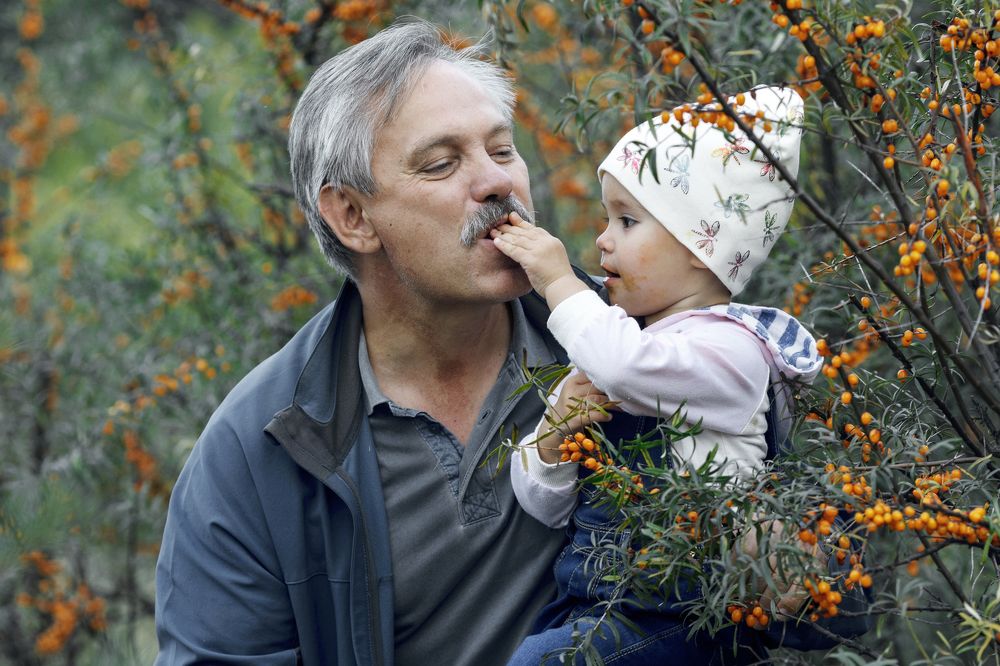 И мне, и папе