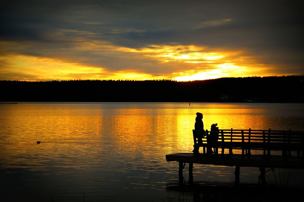 На закате...