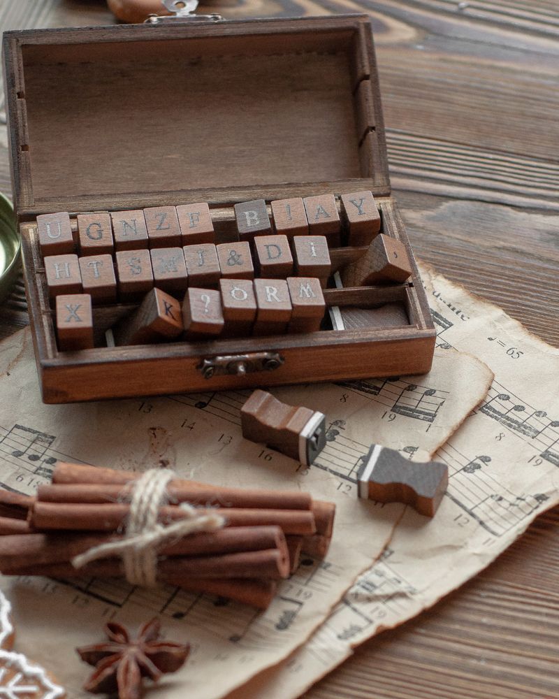 В коричневых тонах