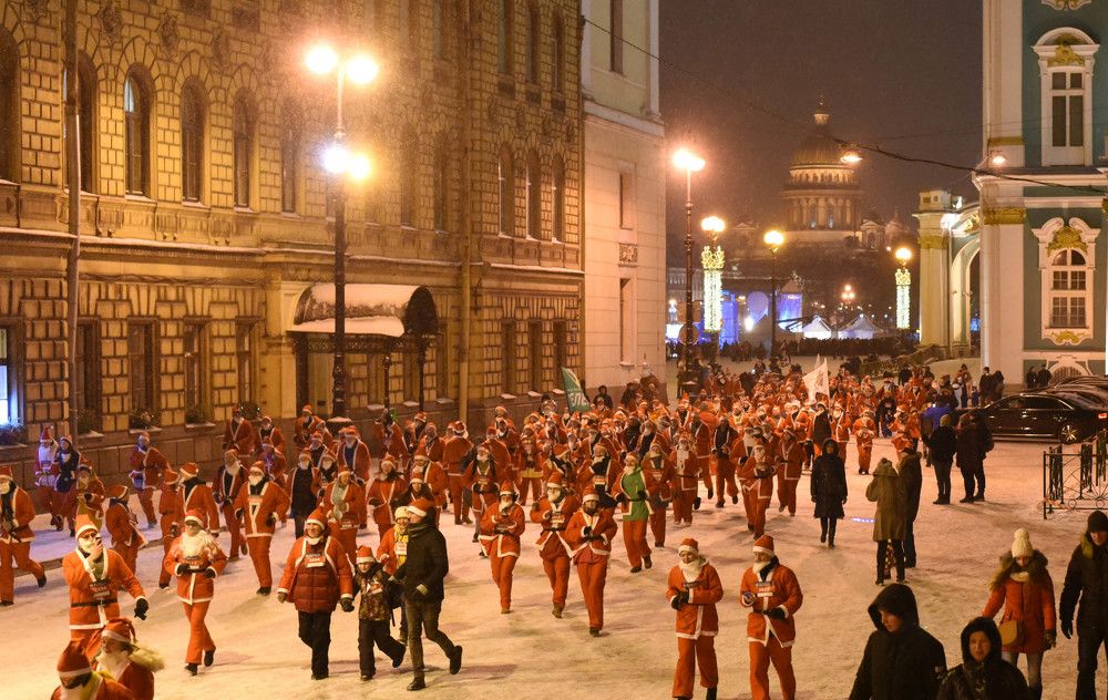 Нашествие Дедов морозов