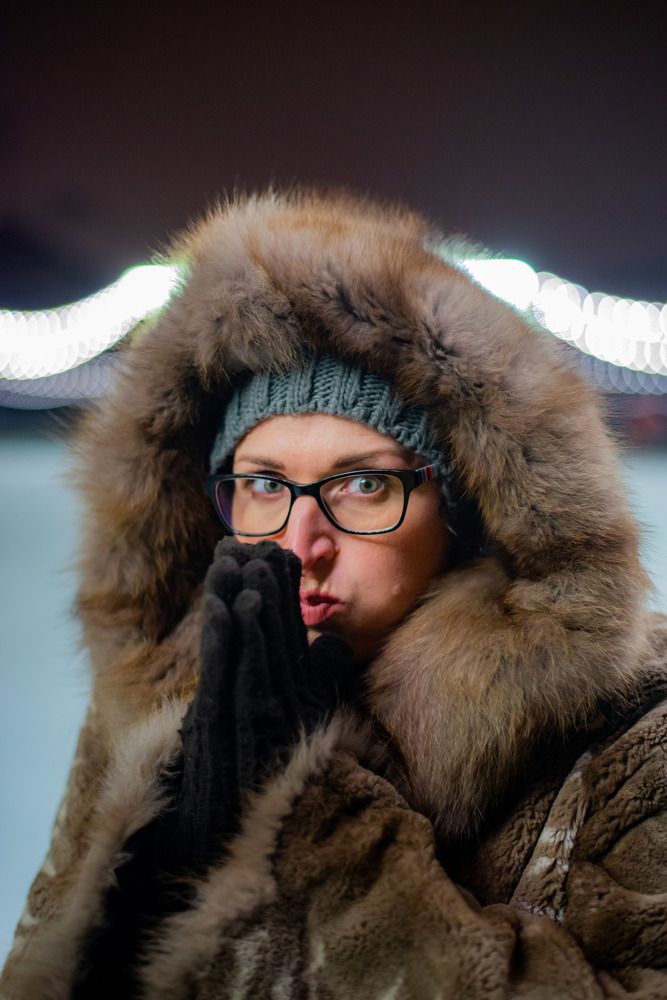 Девушка в Капюшоне