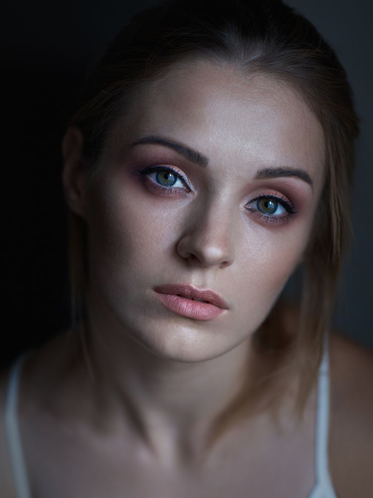 Взгляд девушки