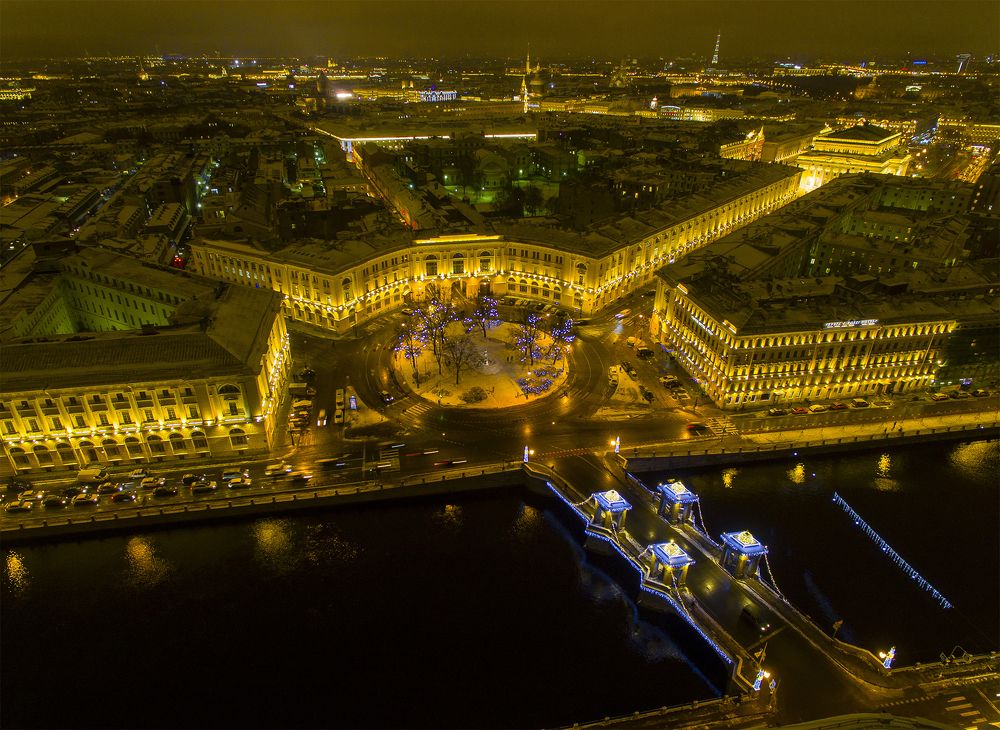 Величие Петербурга