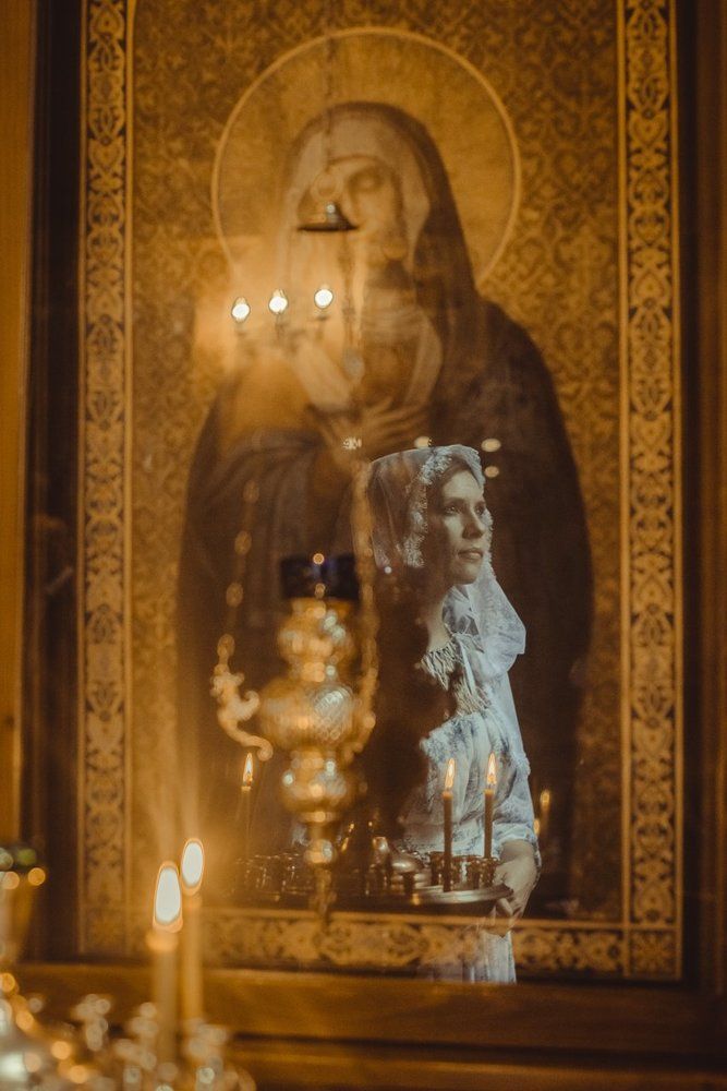 В отражении...