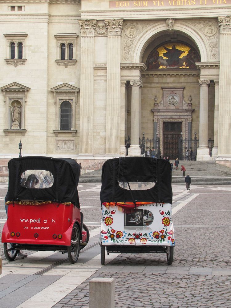 Mini city cars, Budapest