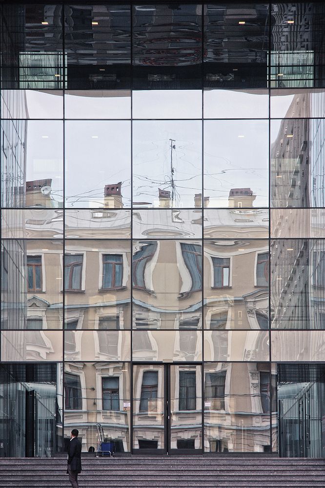 В отражении