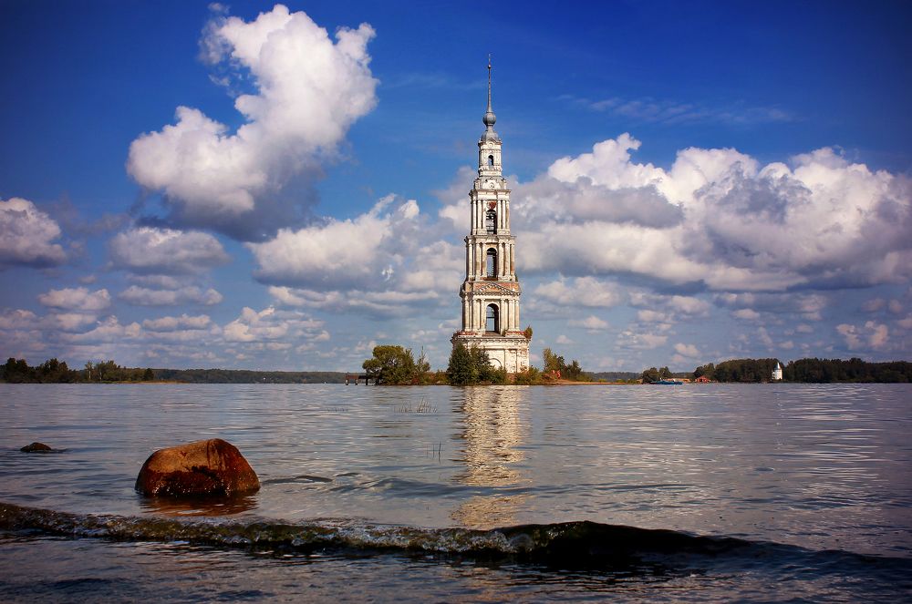 Плавающая колокольня