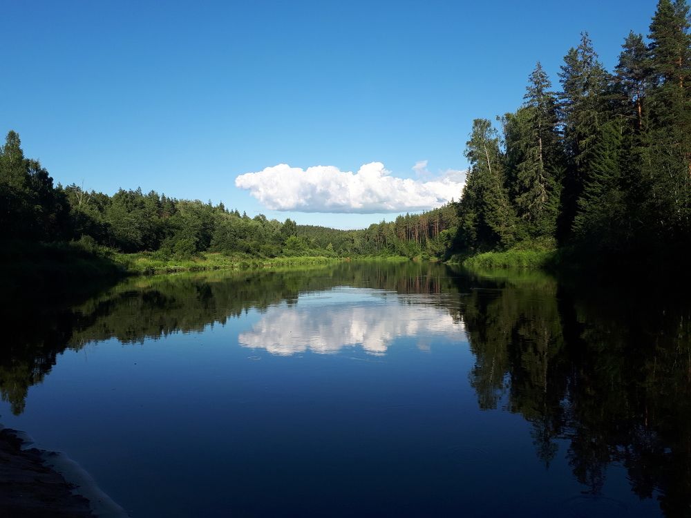 за Ригой покой и тишина