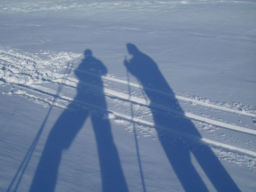 Двое на лыжах