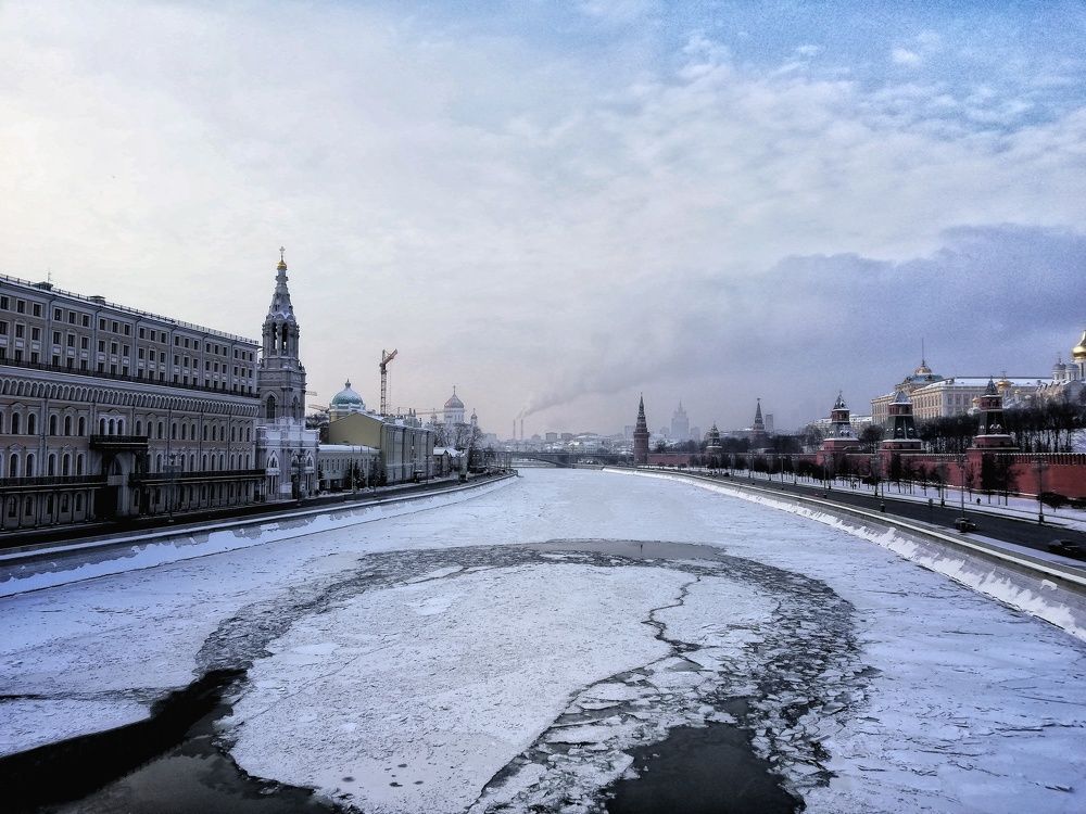 Утренняя Москва