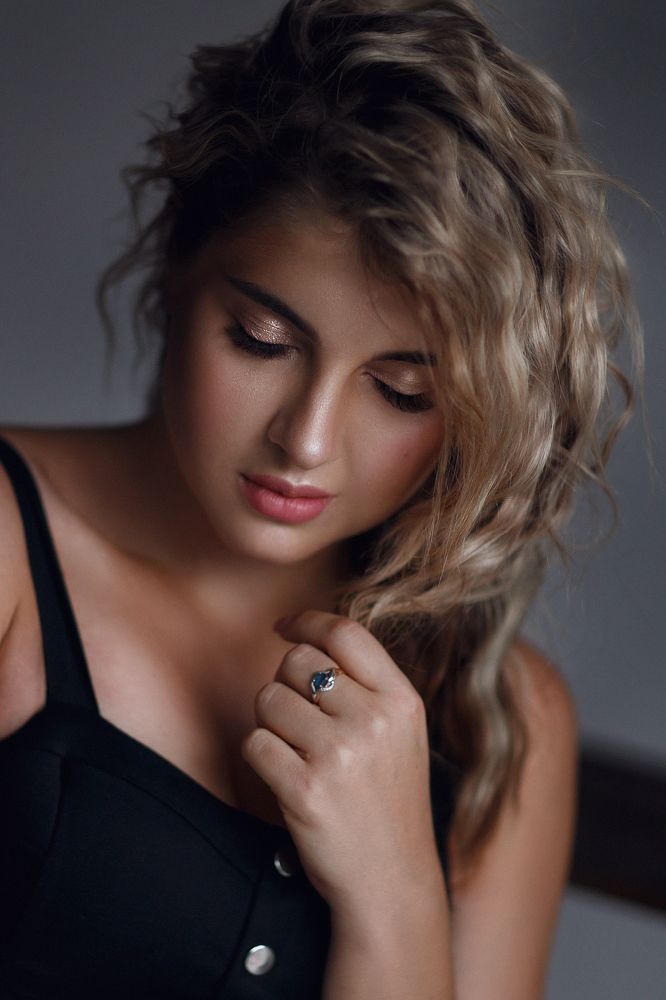 Женский портрет