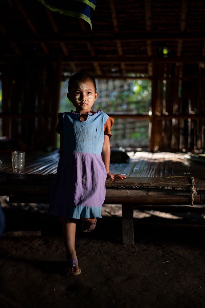 Деревенская девочка