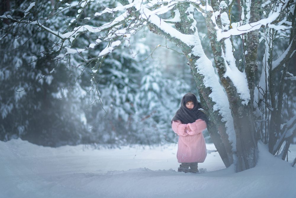 Февраль – месяц лютый, спрашивает: “Как обутый”?
