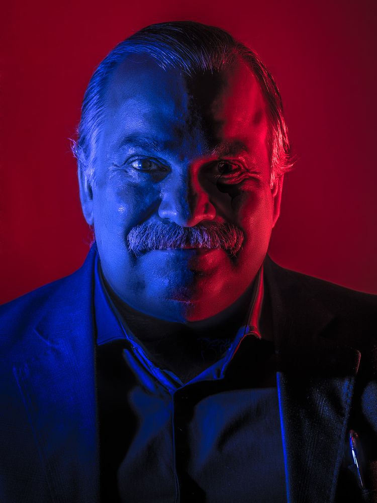 Poet Genésio Cavalcanti - Symmetry