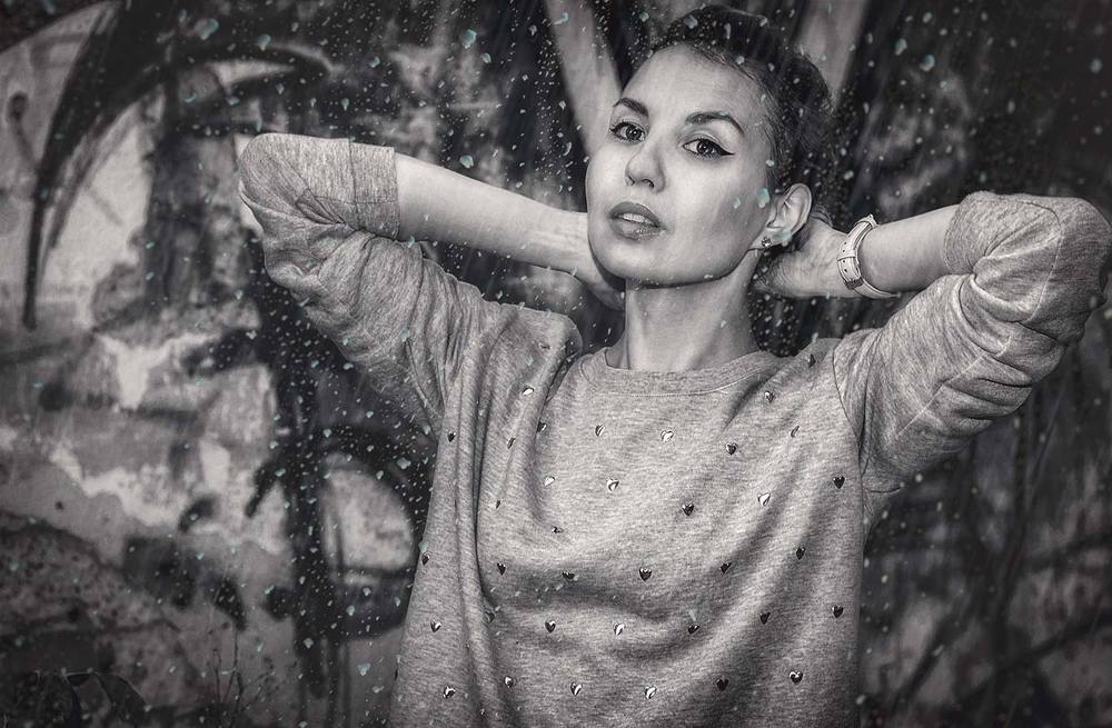 И дождь нам в радость