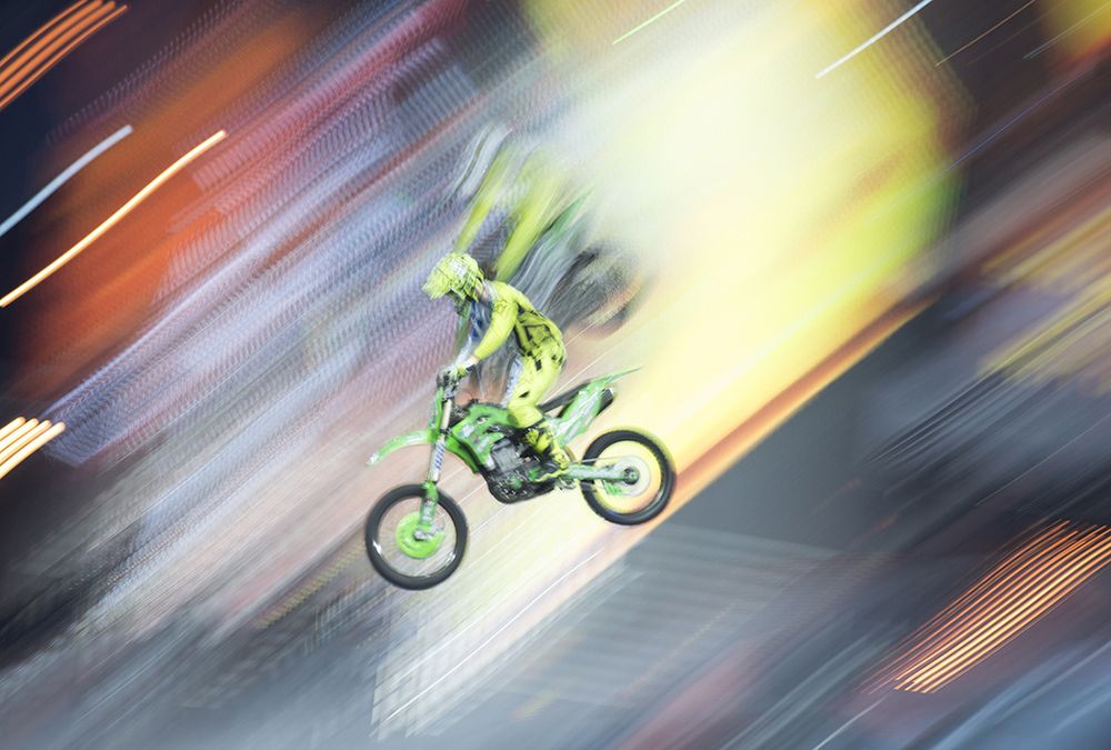 экстремальный мотокросс