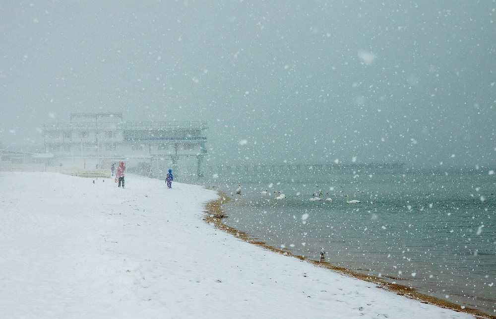 Заснежило...