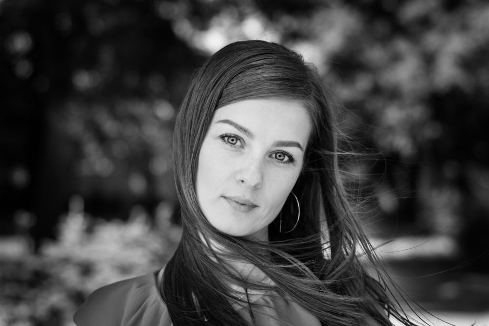 Женственность