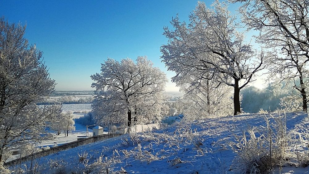 Сказочное зимнее утро.
