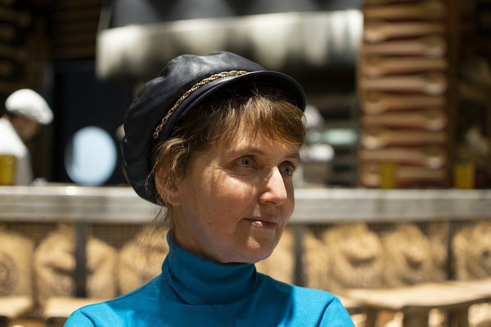 waiting for the garcon