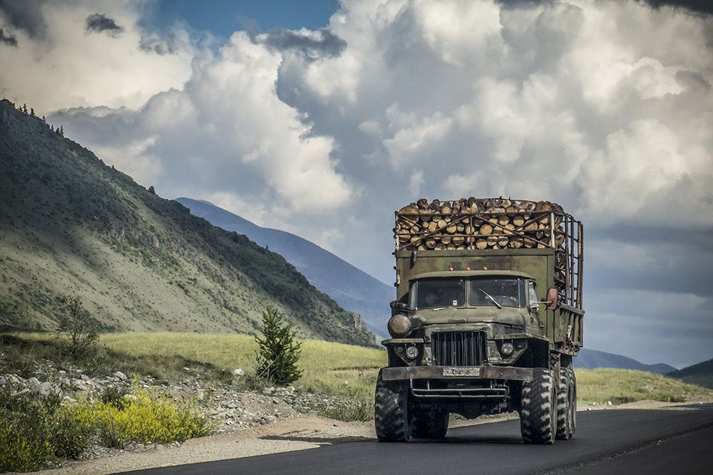 УРАЛ на Чуйском тракте