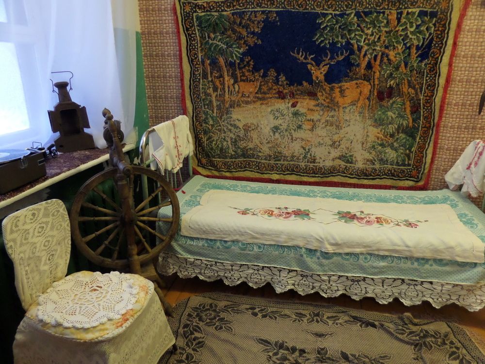 бабушкина комната