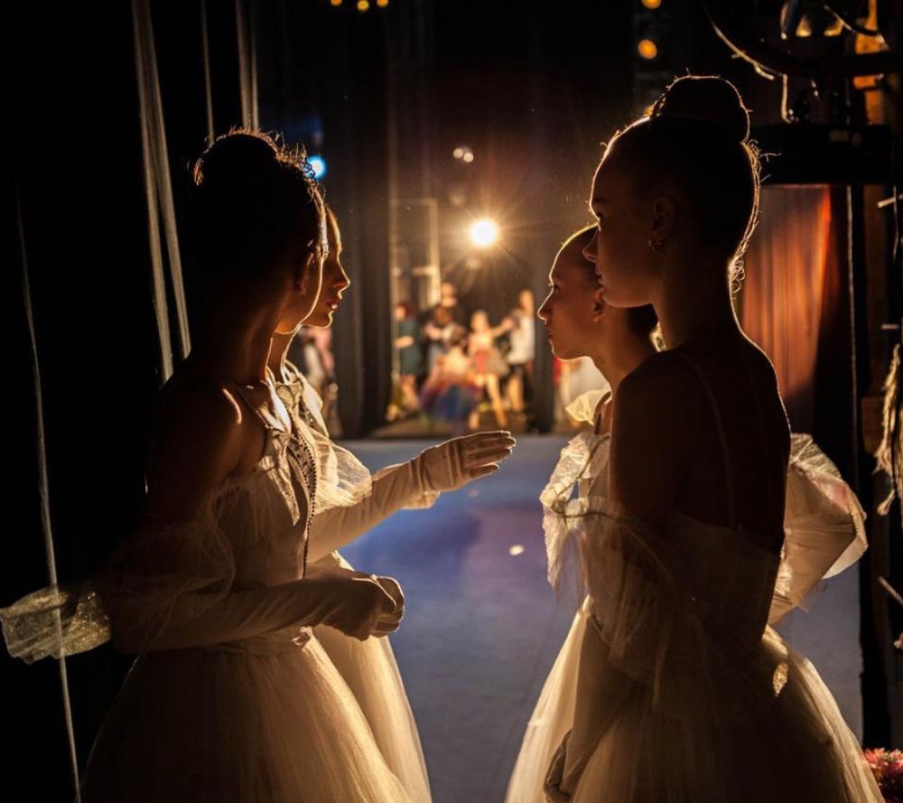 За кулисами !