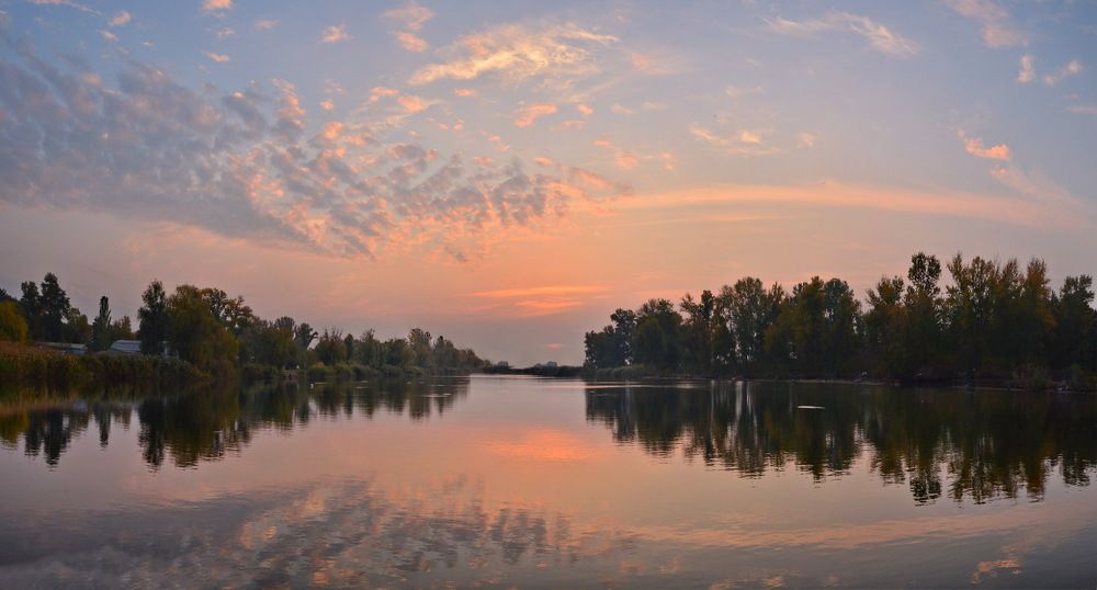 Безмолвие. Симметрия. Восход.