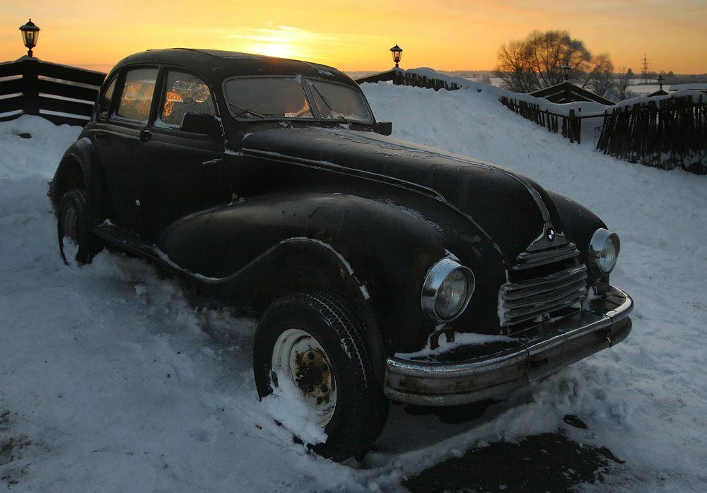 чёрный бумер...