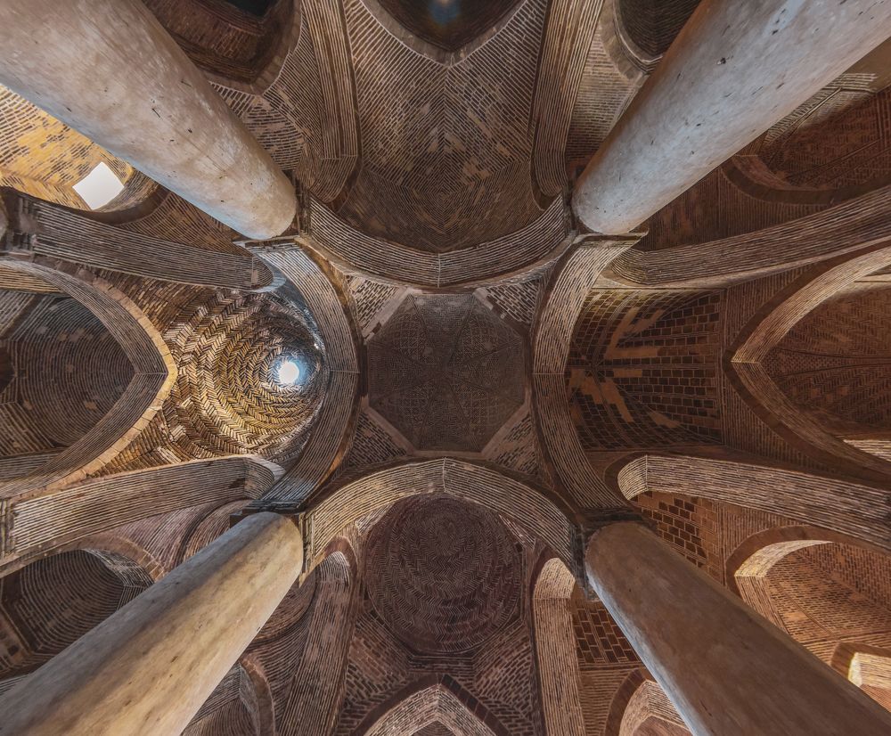 James mosque of isfahan