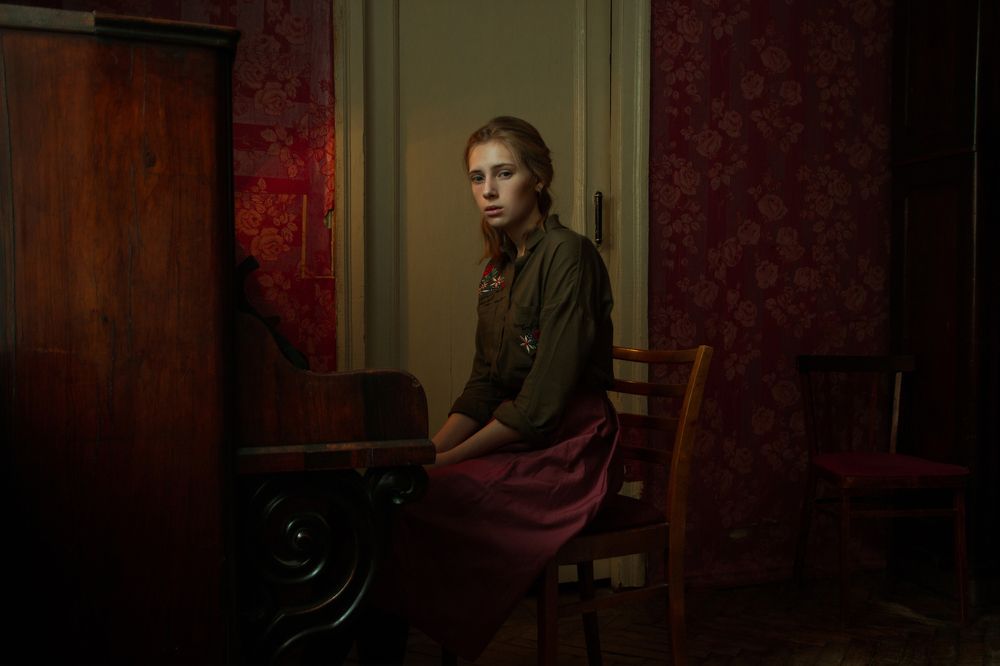 пианистка без образования