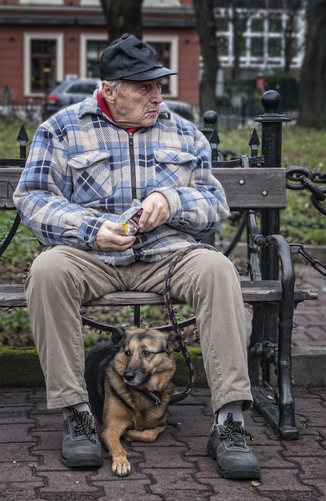 Старик и пес...