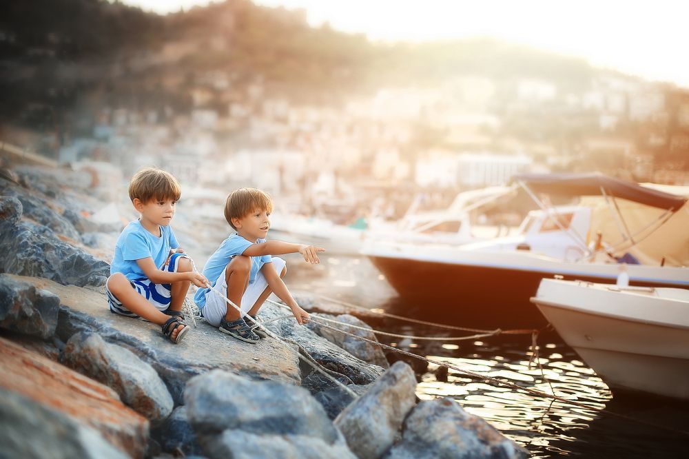 Два брата в порту