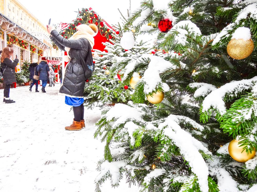 Снег в городе