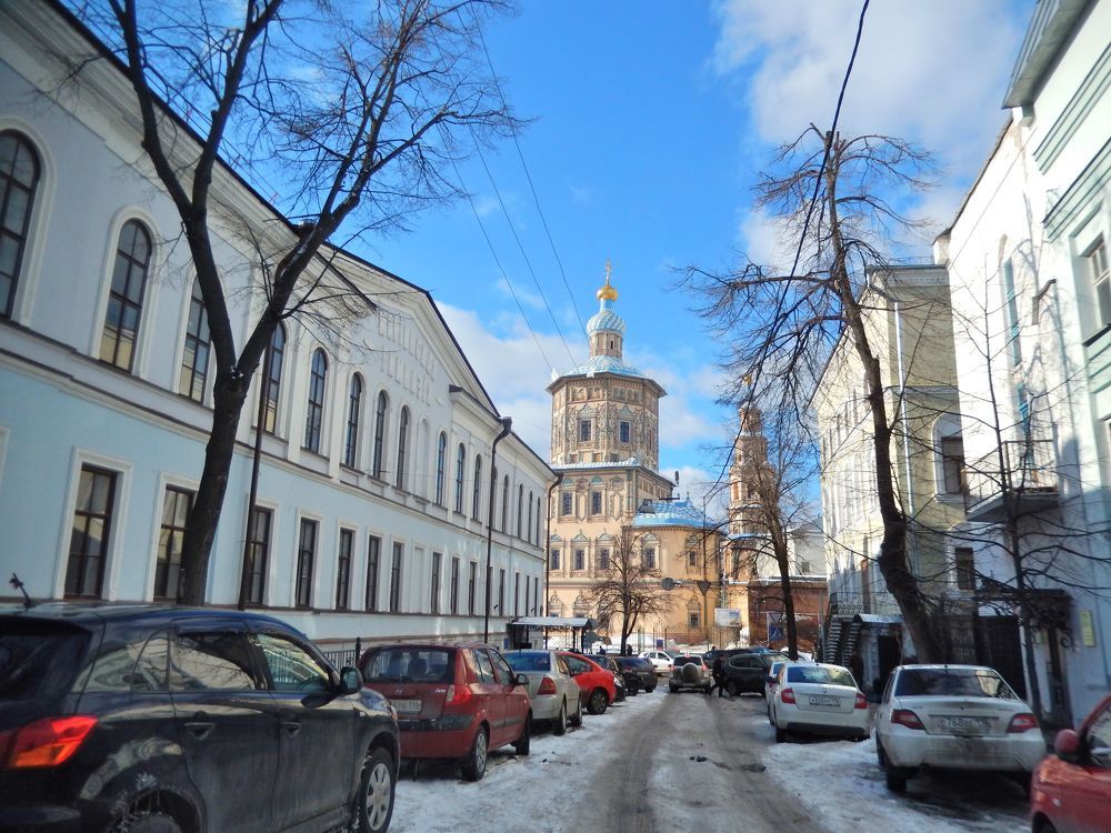 Все дороги ведут к храму.