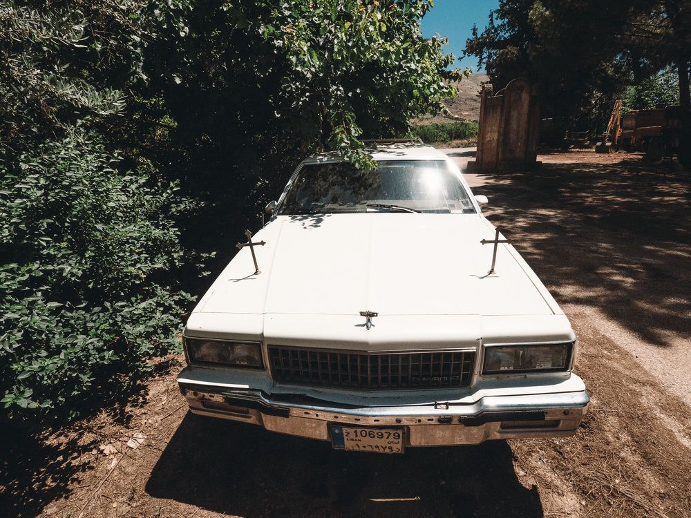 Авто на окраине Ливана