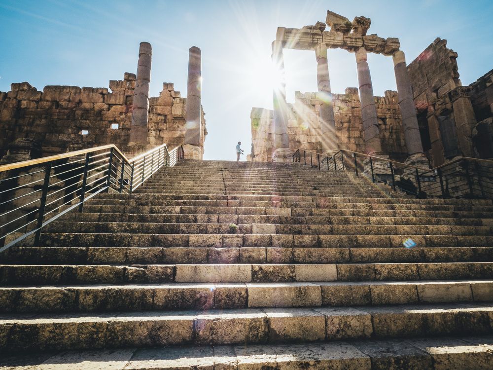 Стены древнего города