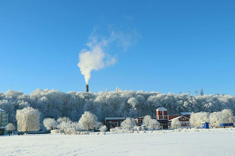 Всё кипит, все в работе .