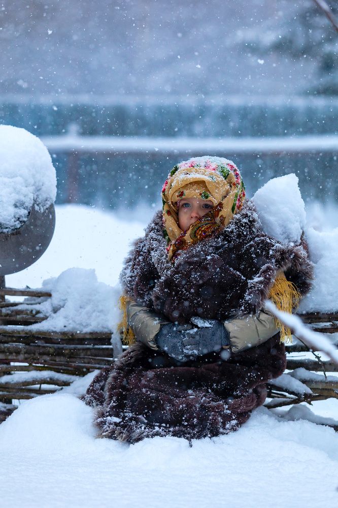 Тепло ли тебе девица?