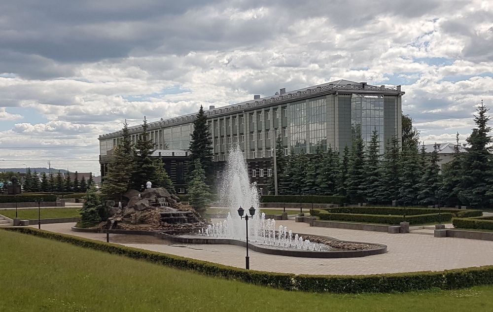 Сквер в г.Октябрьском Респ.Башкортостан