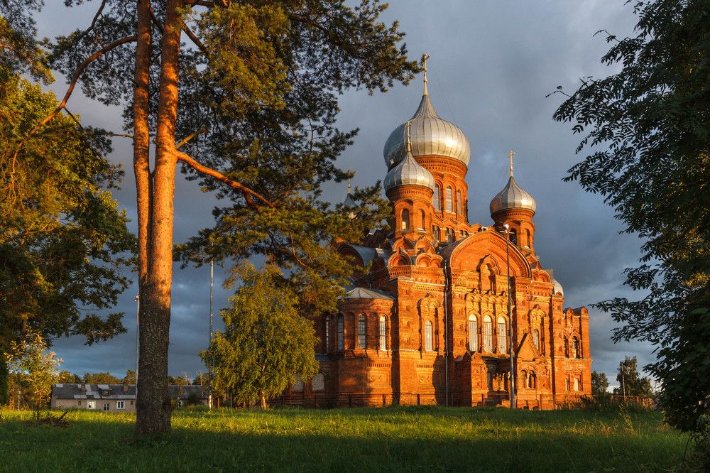 В последних лучах солнца