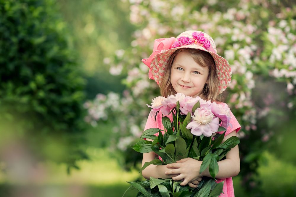 Юные цветочницы