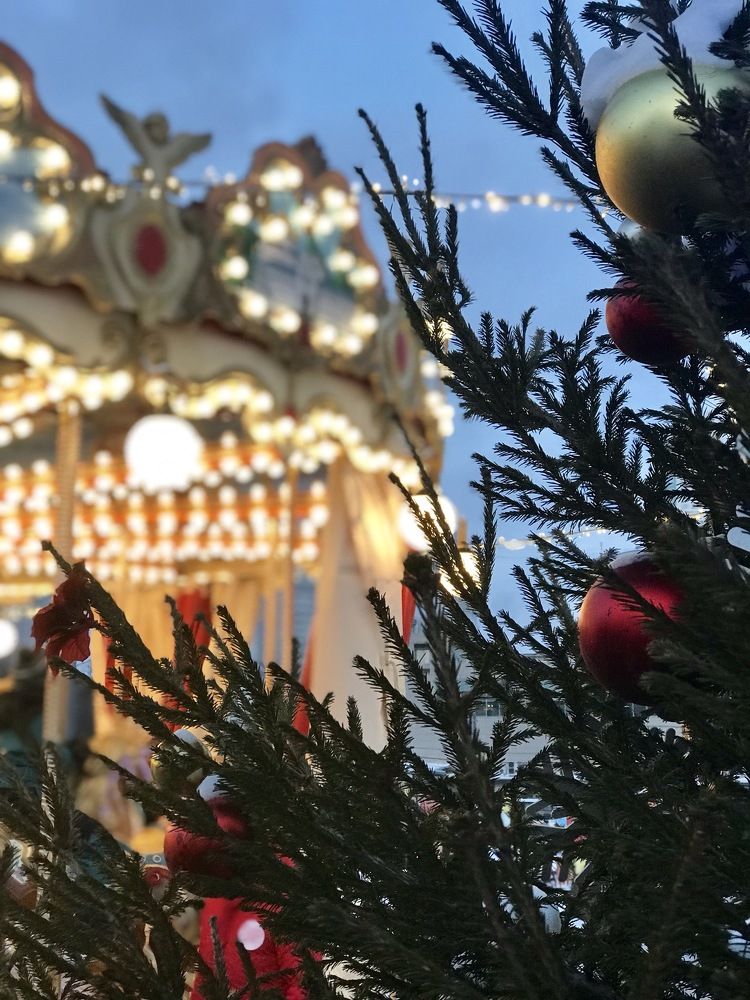 Жизни карусель!!!✨