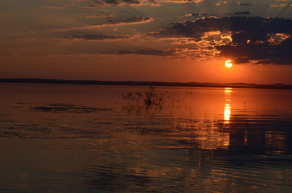 Закат перед затмением.