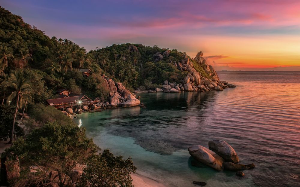 Краски тропического заката...