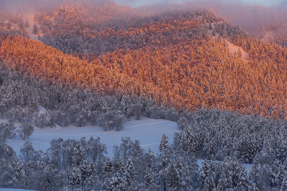 Розовый закат в Камлак