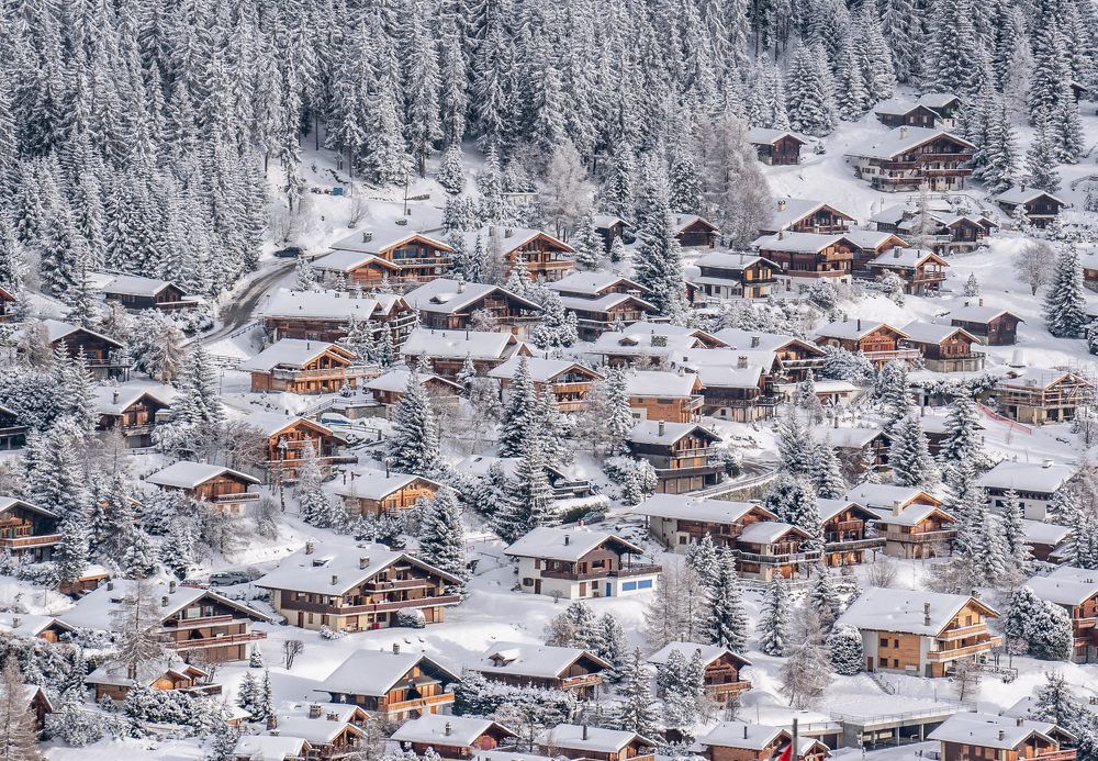 Игрушечные домики в Альпах