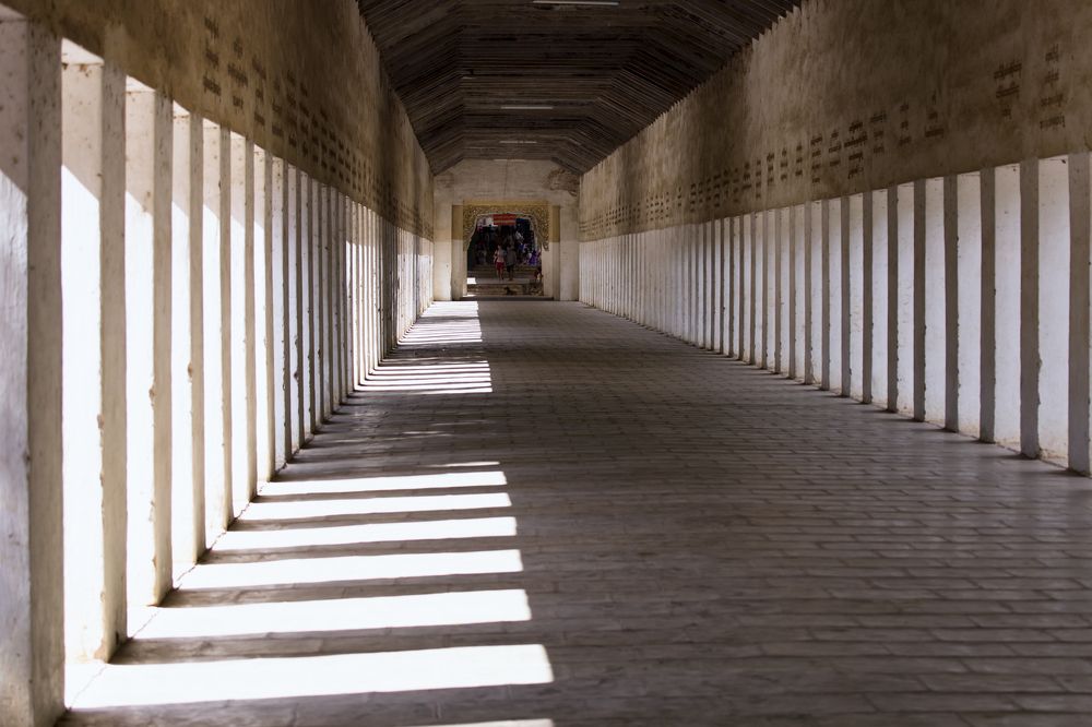 Coderned Passage Texture